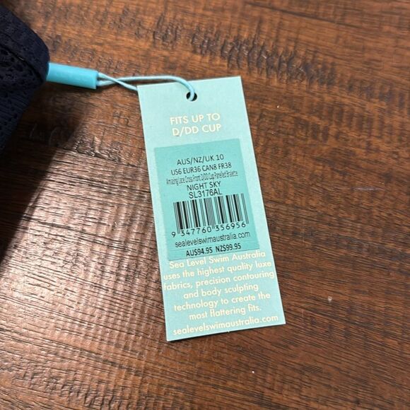 sea level swim, amazing lace cross front fits up to D/DD Cup - Picture 3 of 6